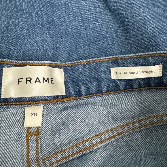 Frame The Relaxed Straight Jean in Mariner Wash Mid Rise Crop Size 28 - Picture 11 of 12